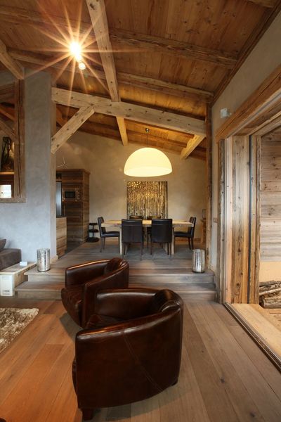 aménagement vieux bois d 'un chalet près de megeve