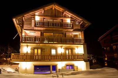 chalet entièrement rénové alliant le charme de l'ancien et du contemporain signé Christophe Cocquerel